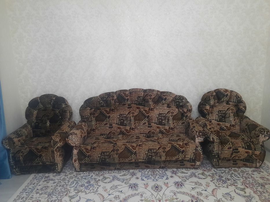 Диван жақсы жағдайда