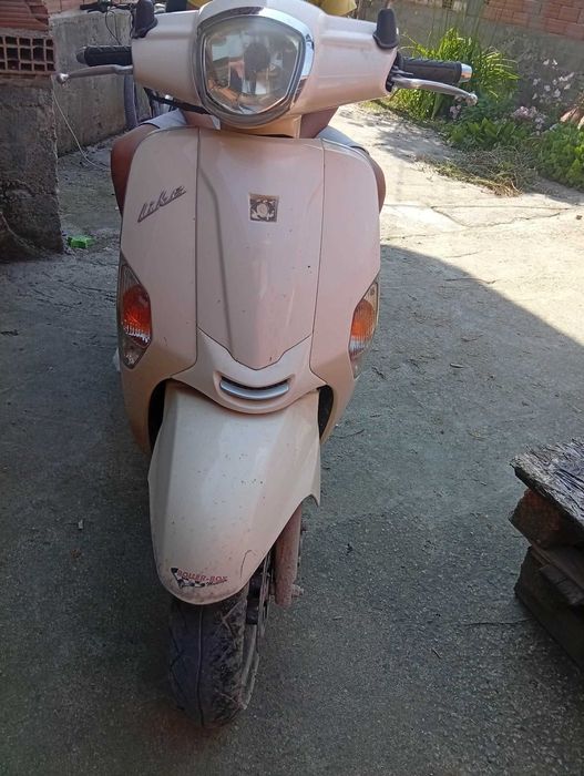 Скутер Kymco like50
