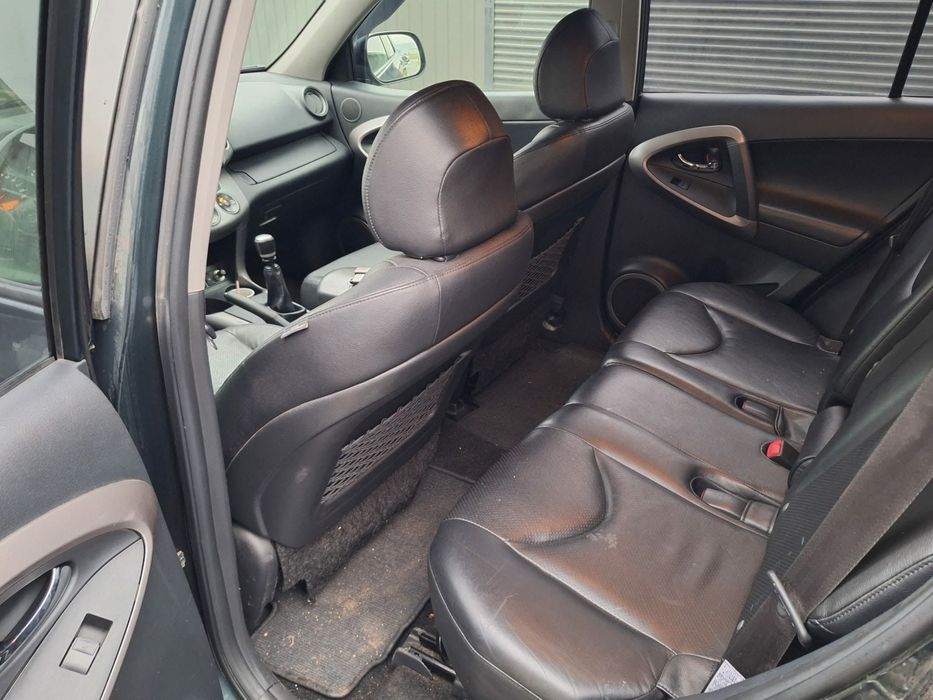 Toyota rav4 2009 2.2 diesel 163 cp 4x4 impecanil