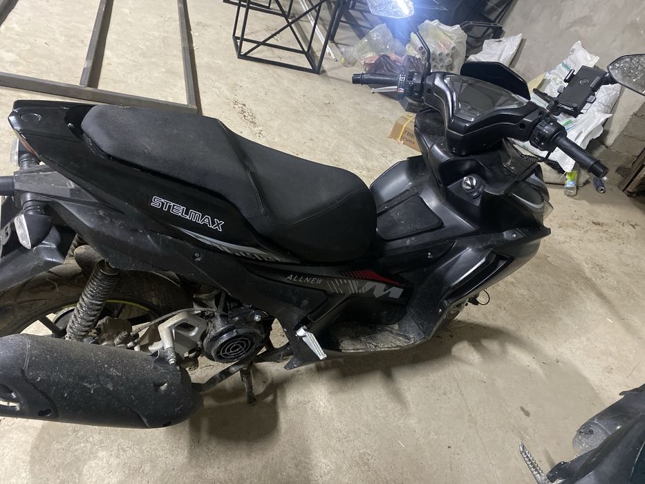 moto skuter yamaxa 175kub