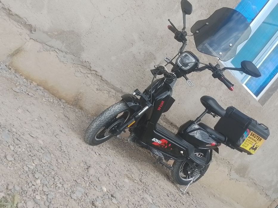 Skuter sotiladi manzil