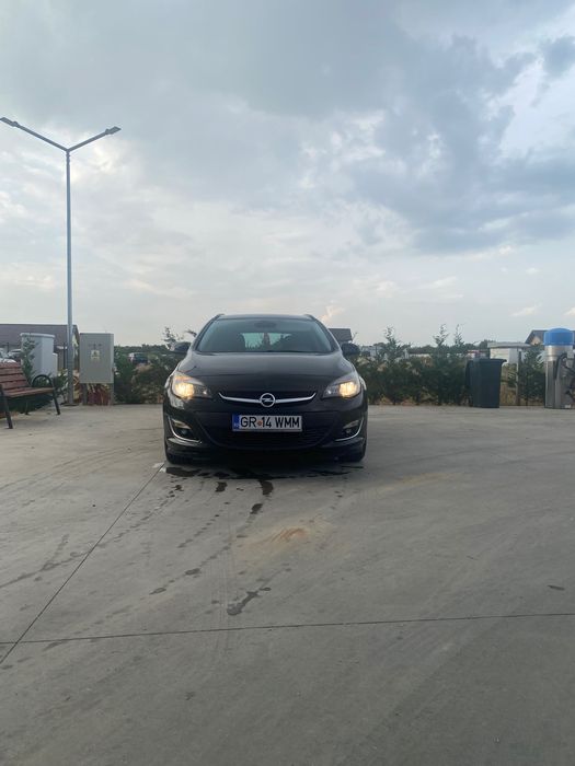 Opel Astra J Sport Tourer 1.7 cdti 131cp,96kw