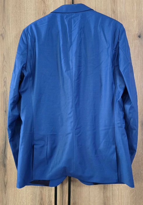 Costum pentru bărbați marca SECUIANA