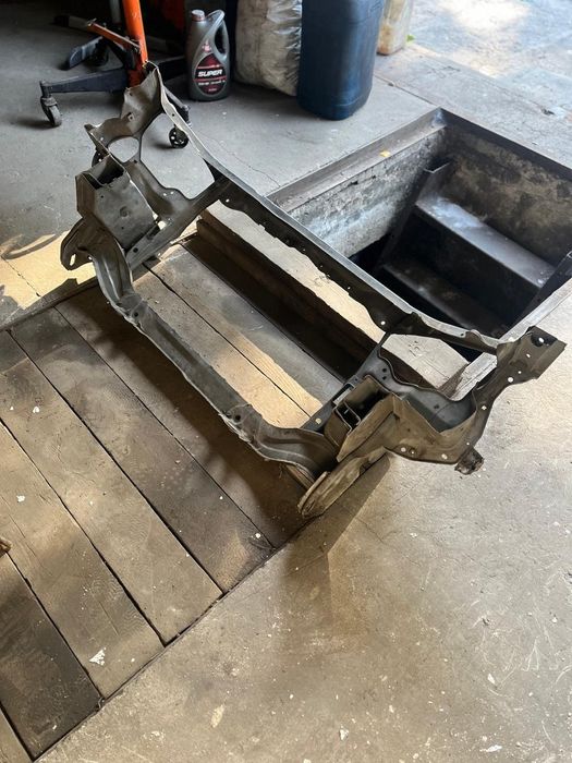 Телевизор toyota ipsum