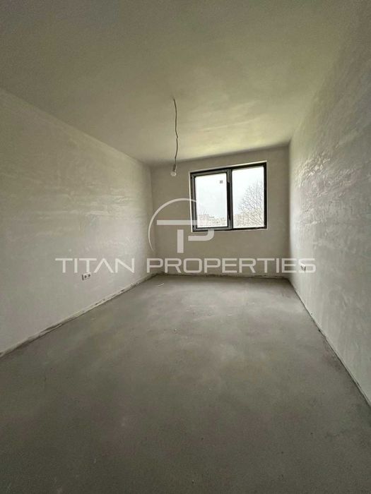 Продава се Тристаен апартамент в Пловдив, Кършияка - 103 кв.м за 752 €/кв.м - Снимка #2