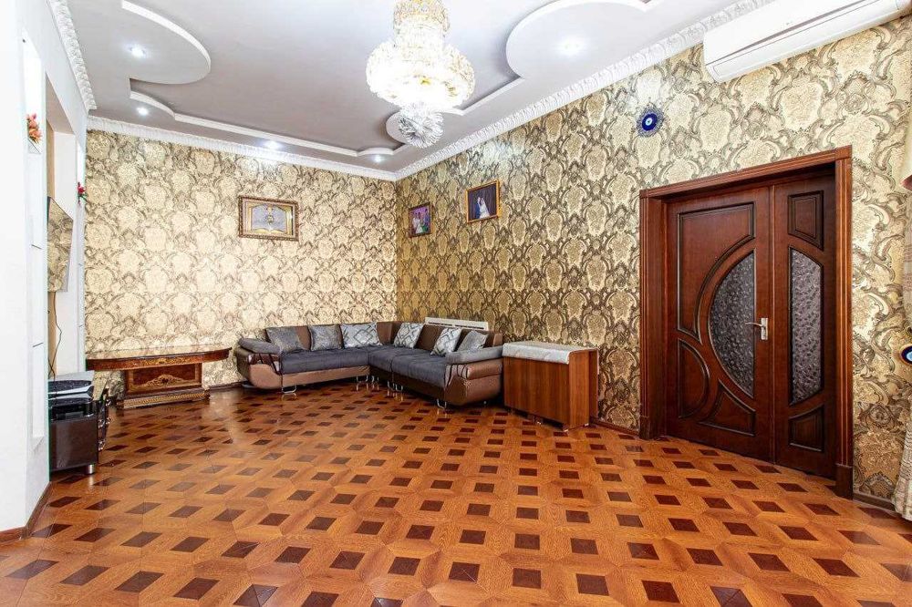 Продается дом в Яшнабадском районе.