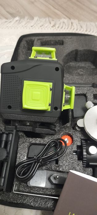 Лазерный уровень зелёный