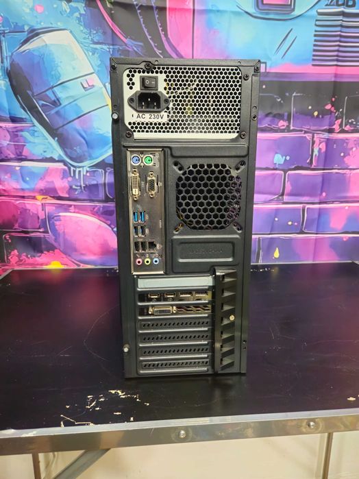 Настолен компютър с добри характеристики! Гаранция 6м