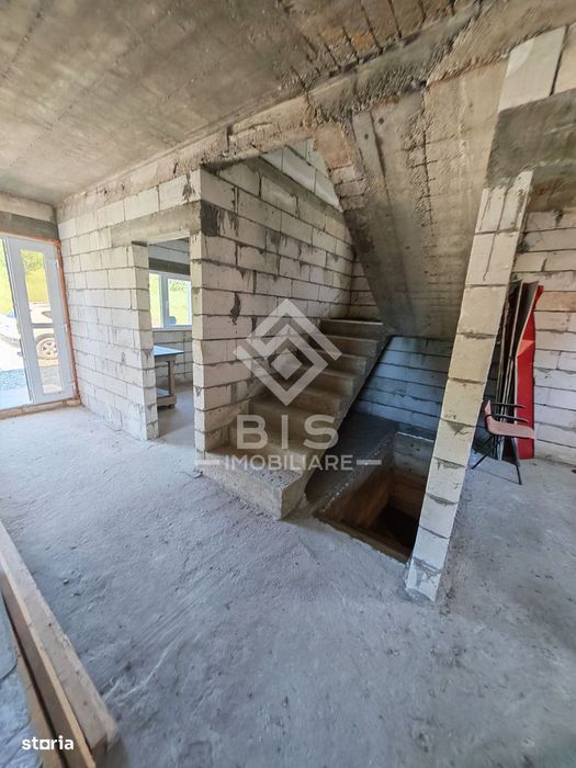 Vilă S+P+M de Vânzare | Bistrița, Zona DN17C (lângă Pico Verde)