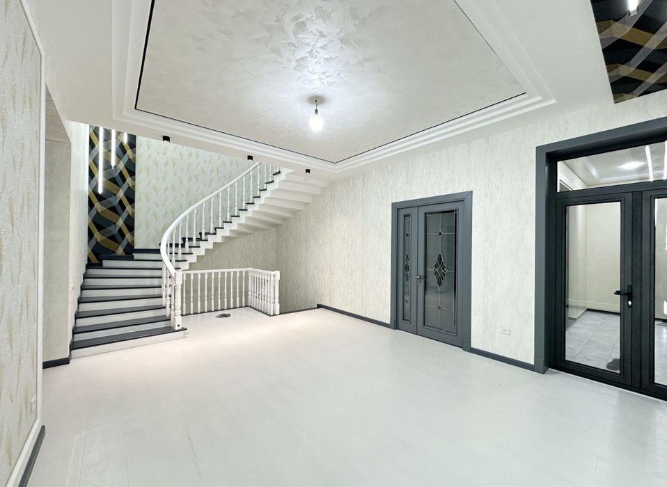 Срочно Продается Готовый Участок с Хайтек ремонтом возле метро