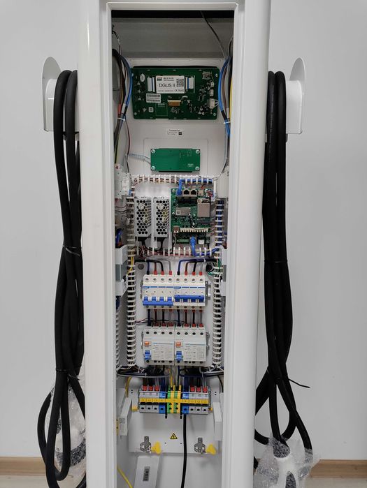 AC Зарядна станция 2x22kW 4G/LAN/Wi-Fi OCPP 1,6