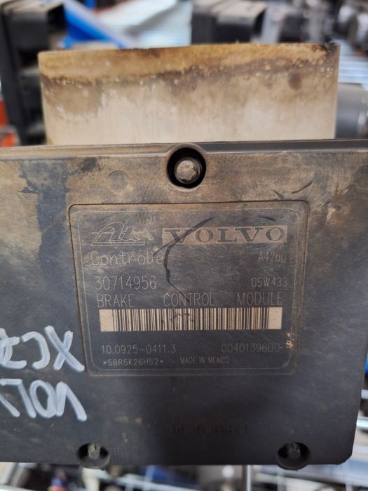 Abs модул Volvo XC70 / Волво ХЦ70