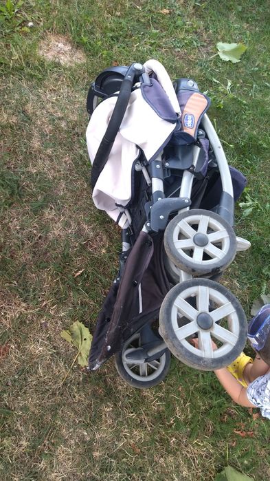 Бебешка количка Чико