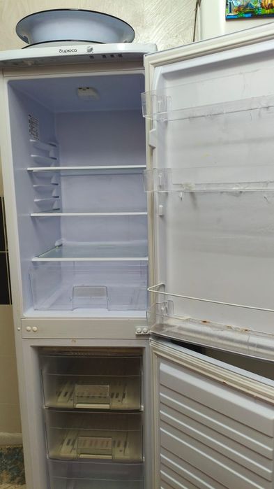 Холодильник сатылады