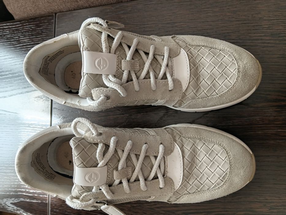 Кроссовки  Tamaris 40р