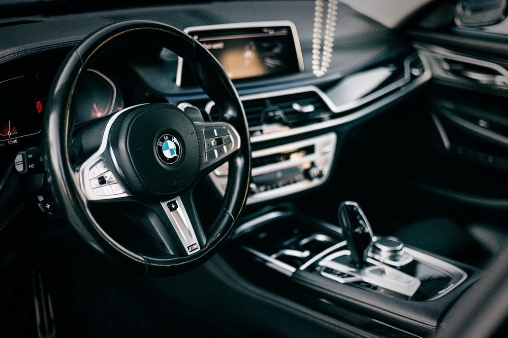 Bmw Seria7 / 7 30xDrive/M pachet