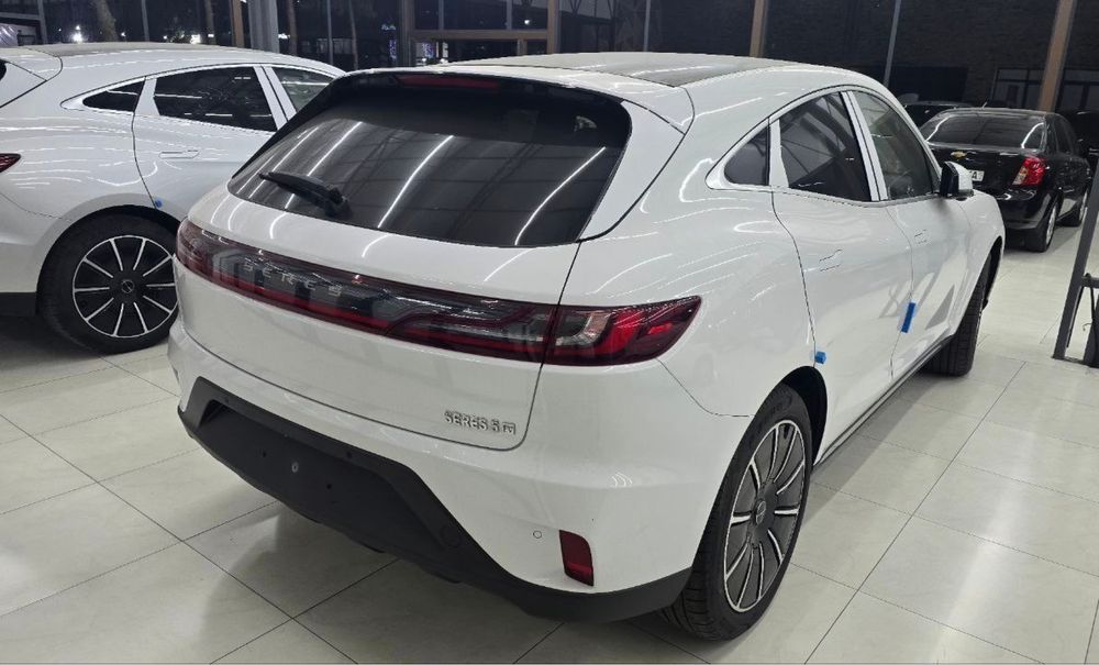 Seres 5 EV 2025 йил AWD Aito m5
