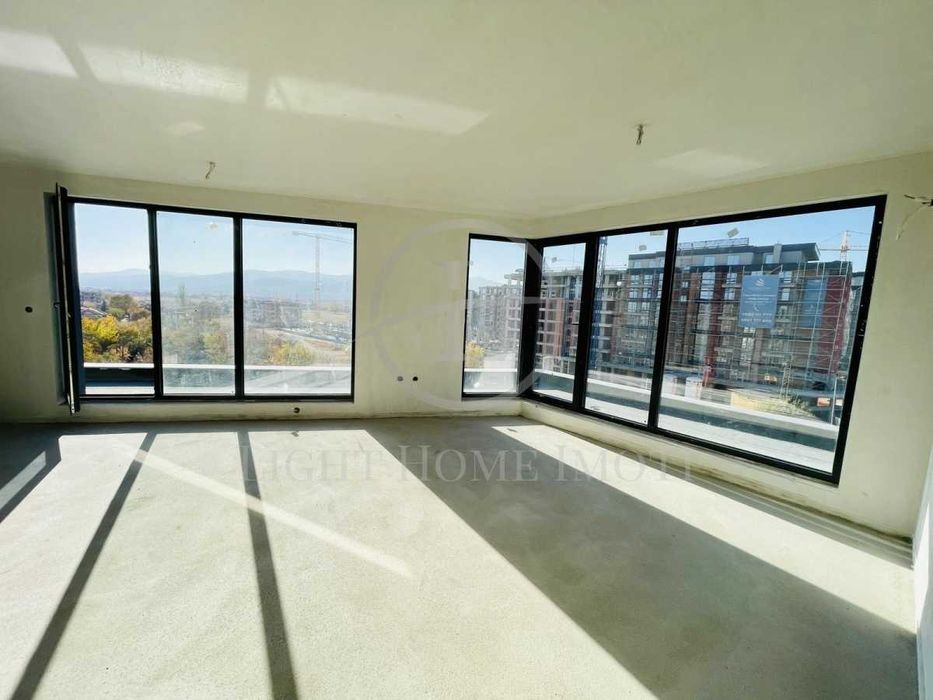 Продава се Двустаен апартамент в Пловдив, Христо Смирненски - 95 кв.м за 1250 €/кв.м - Снимка #2