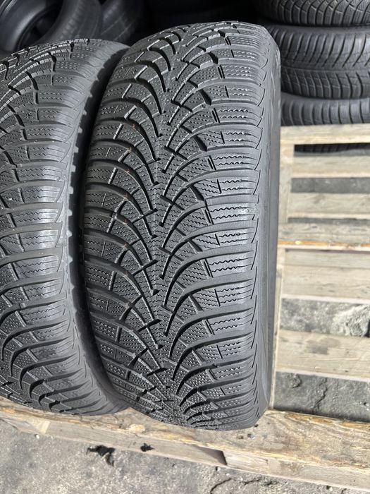 2 anvelope de iarna 195/55/16 Goodyear!