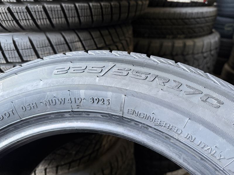 225/55/17C MOMO 4бр