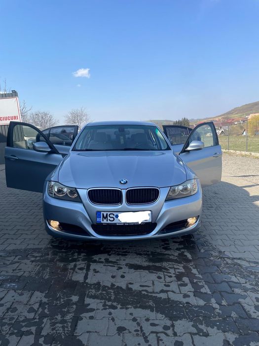 BMW e90 318d 2010