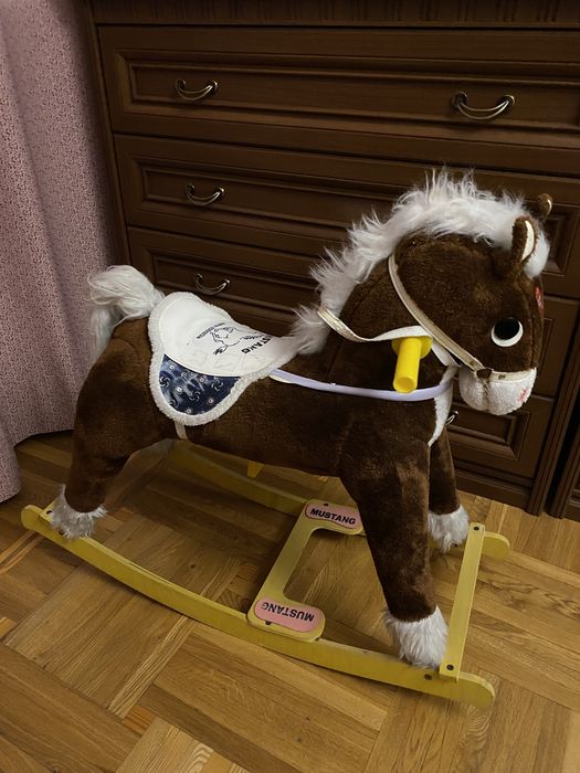 Лошадка качалка