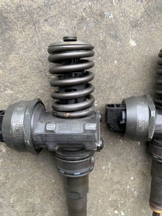 Injectoare VW  Passat B5.5  1.9 TDI 131Cp AWX AVF Sharan ASZ Audi A6 A4 B6 1.9 Tdi AVF AWX Caddy  038130073BA