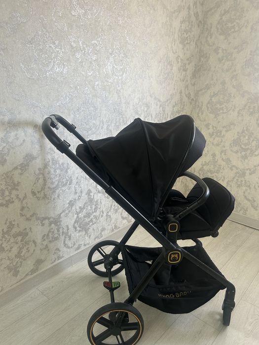 Коляска прогулочная