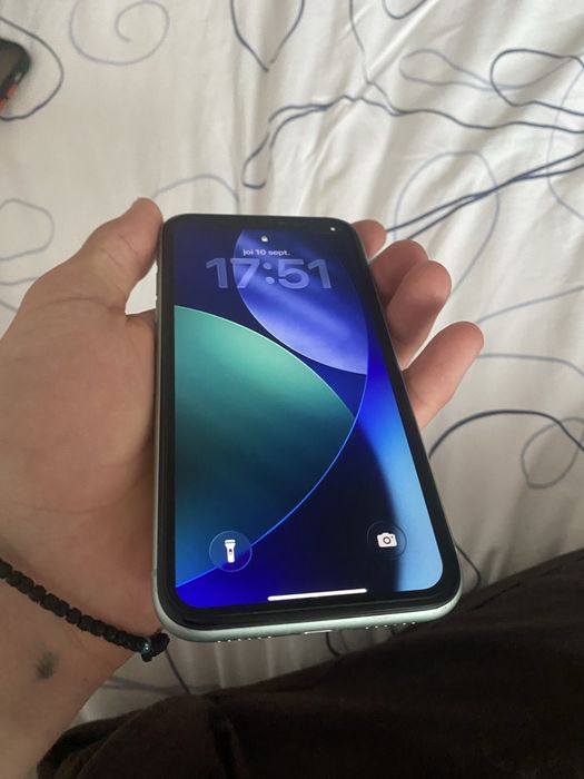 iphone 11 simplu