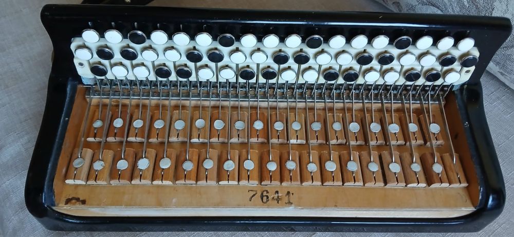 Продам тульский баян