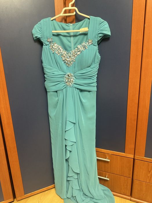 Вечерние платья разные