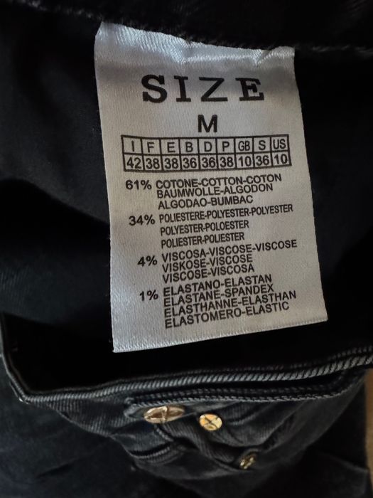 Черни дънки с висока талия