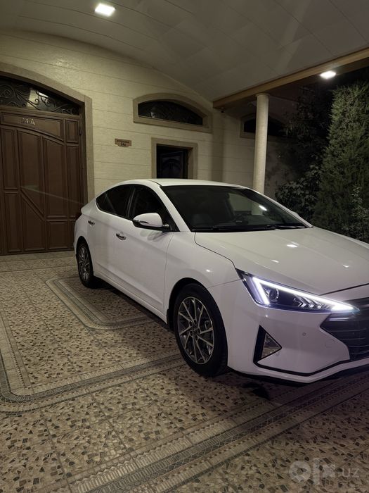 Hyundai Elantra 2020 2 litr full