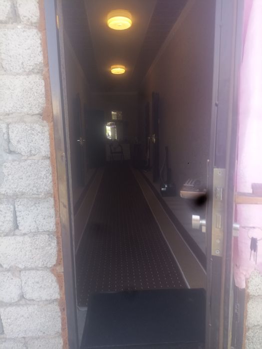 Ховли Уй сотилади