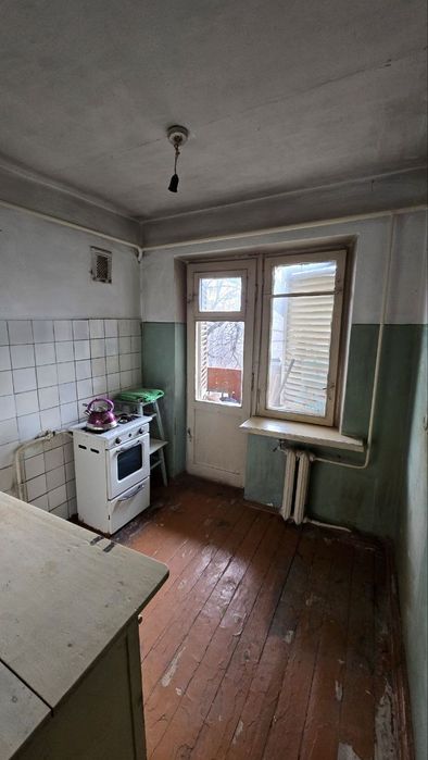 ЧИЛАНЗАР 24 Кв 2 ХОНА 2 Та Балкон 2*6 Ва 1.5*3 Хоналар Алохида Гишт уй