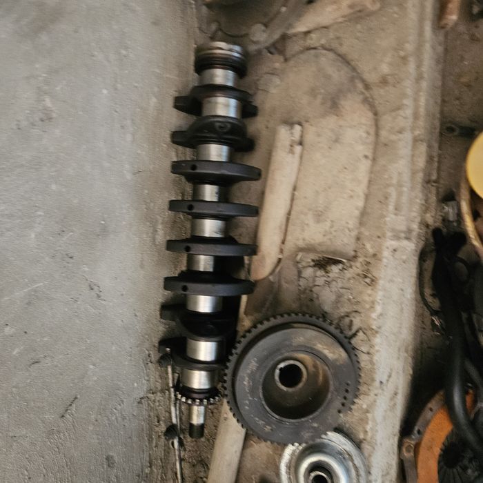 Коленвал на ниву