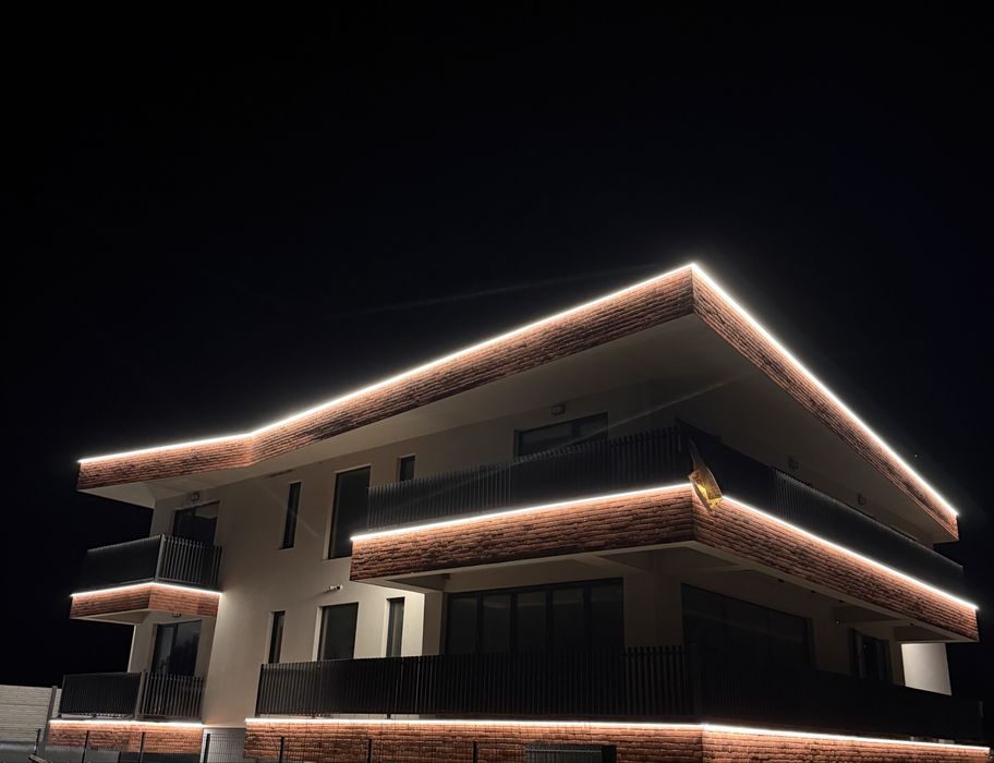 VILA/AFACERE de Vanzare Vama Veche la Cheie