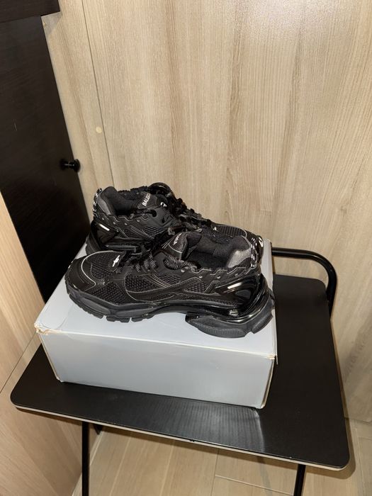 Balenciaga Runner обувки
