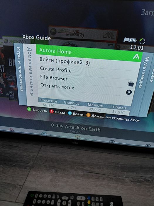 Хbox 360 slim  прошитый. Много игр..