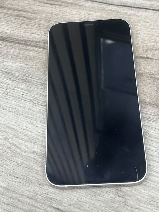 Iphone 12 impecabil 93 sanatate