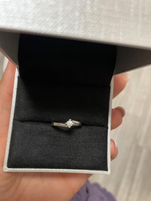 Пръстен с диамант, бяло злато 18к