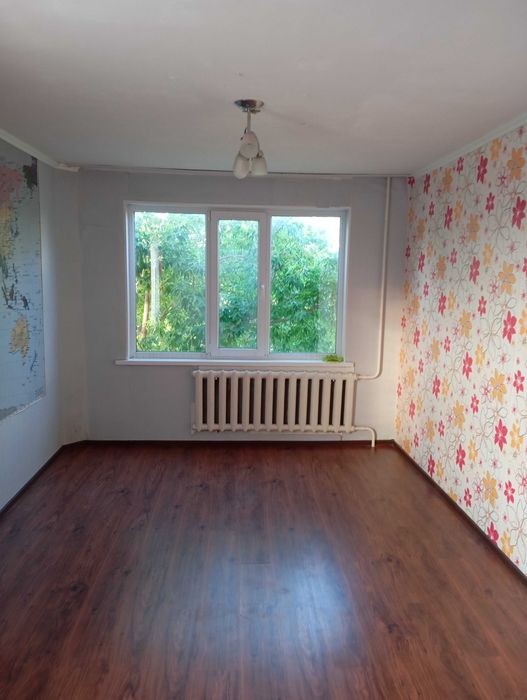 Продам 3-х ком. квартиру в центре