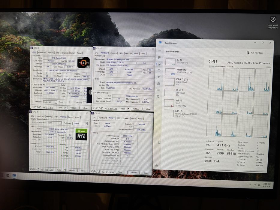 PC Gaming: Ryzen 5 5600 | RTX 2080 8GB | 16GB RAM | SSD 1TB Gen4 | B550 Aorus Elite | Sursă 750W Gold | Carcasă Halo 7 Blue