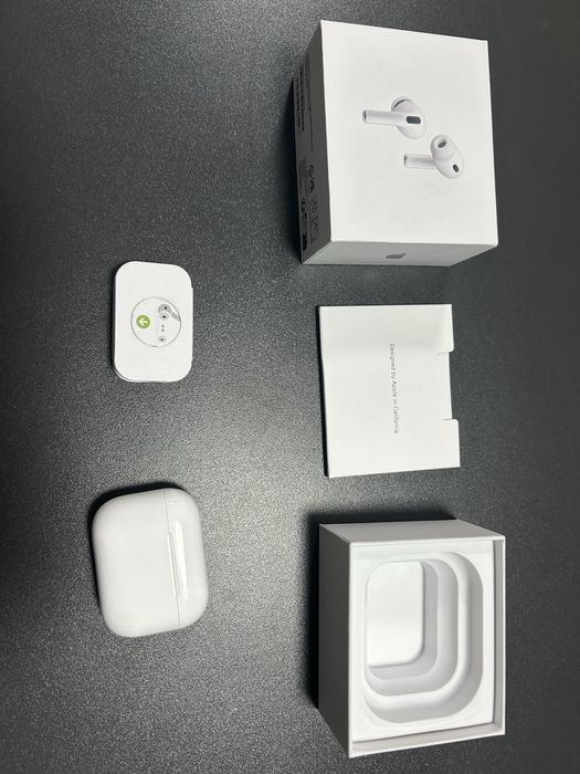 AirPods Pro 3 - Чисто Нови