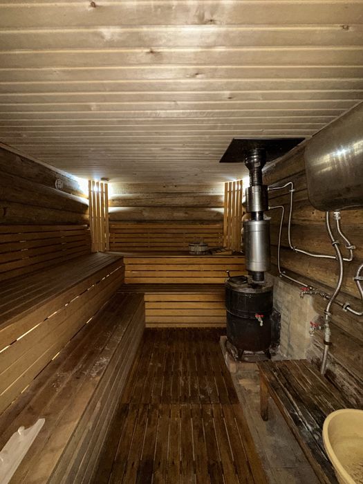 Коттедж около воды в Конаеве