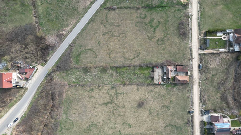 teren intravilan Alparea