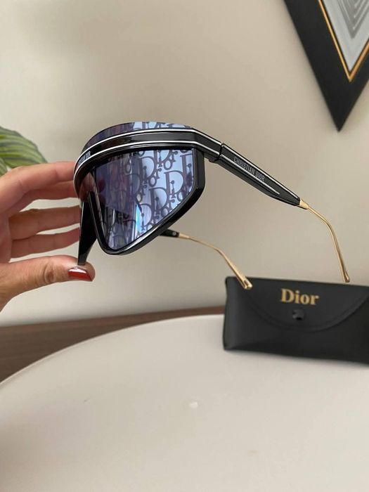 Мъжки и Дамски слънчеви очила