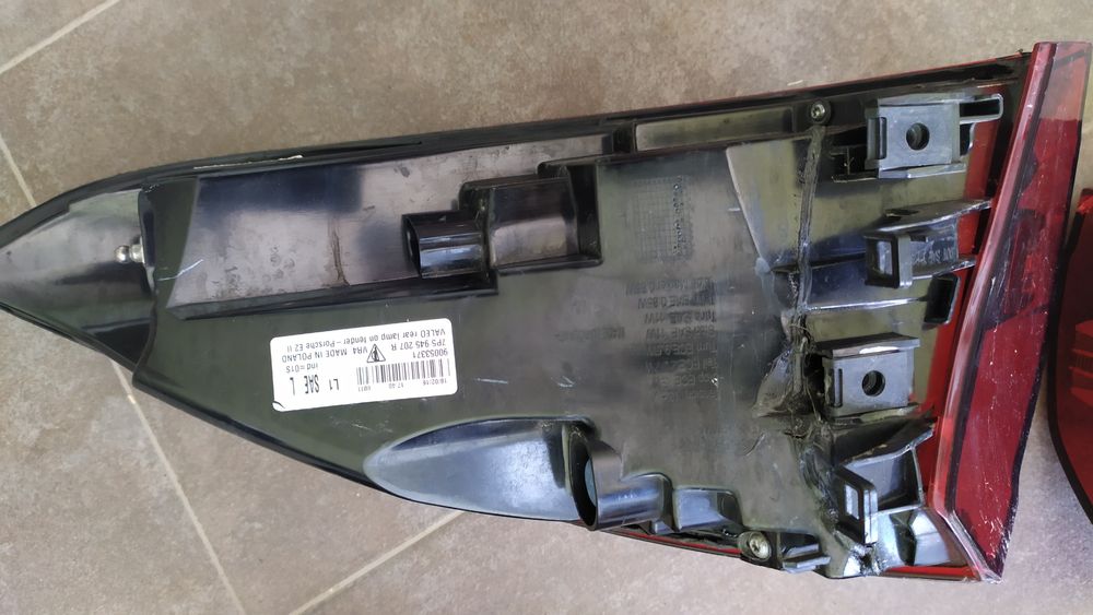 Porsche Cayenne 958 
2016 facelift