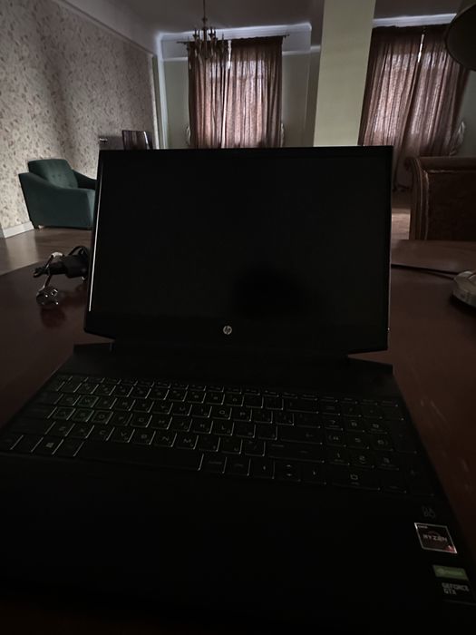 Продам ноутбук hp pavilion gaming 15