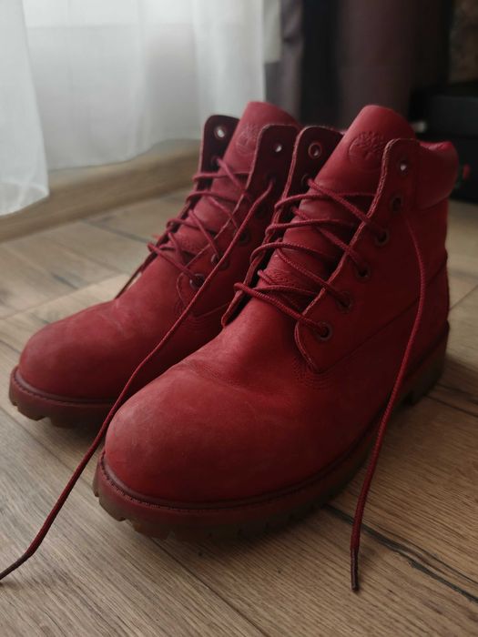 Червени дамски зимни боти Timberland